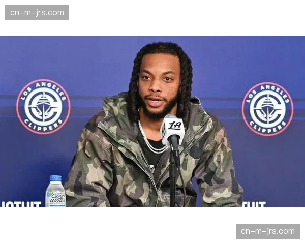 快船加兰复出首秀表现平平 球队仍需时间磨合阵容